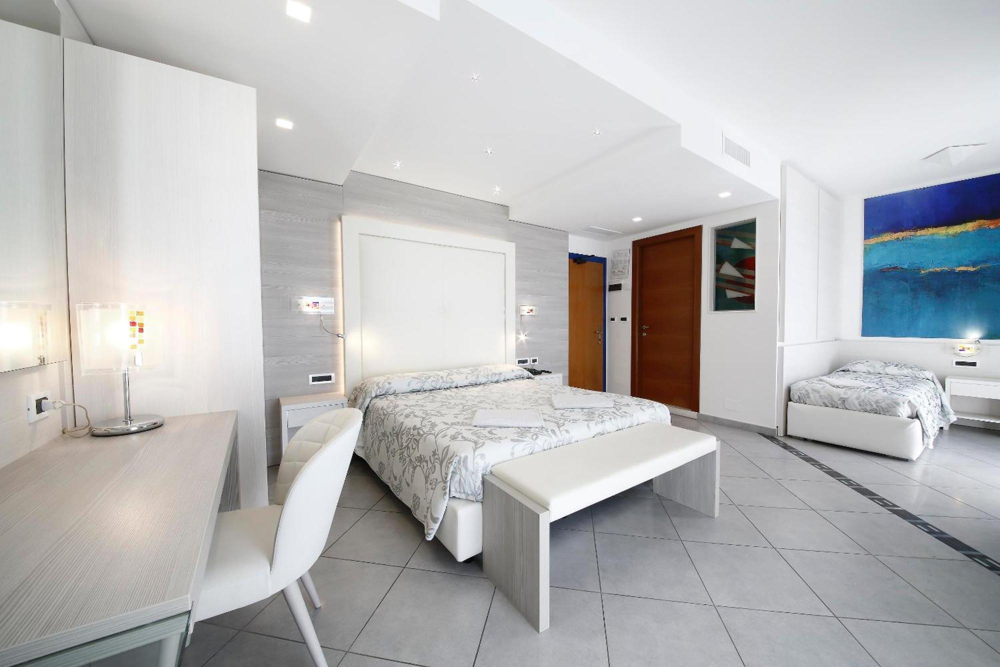 Grande Albergo Marin Lignano Sabbiadoro Exterior photo